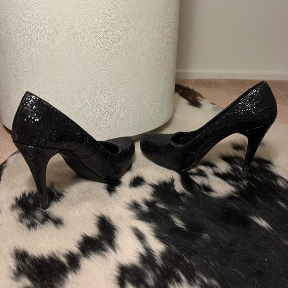 Michael Black Glitter triangle point toe heels - Picture 10 of 11